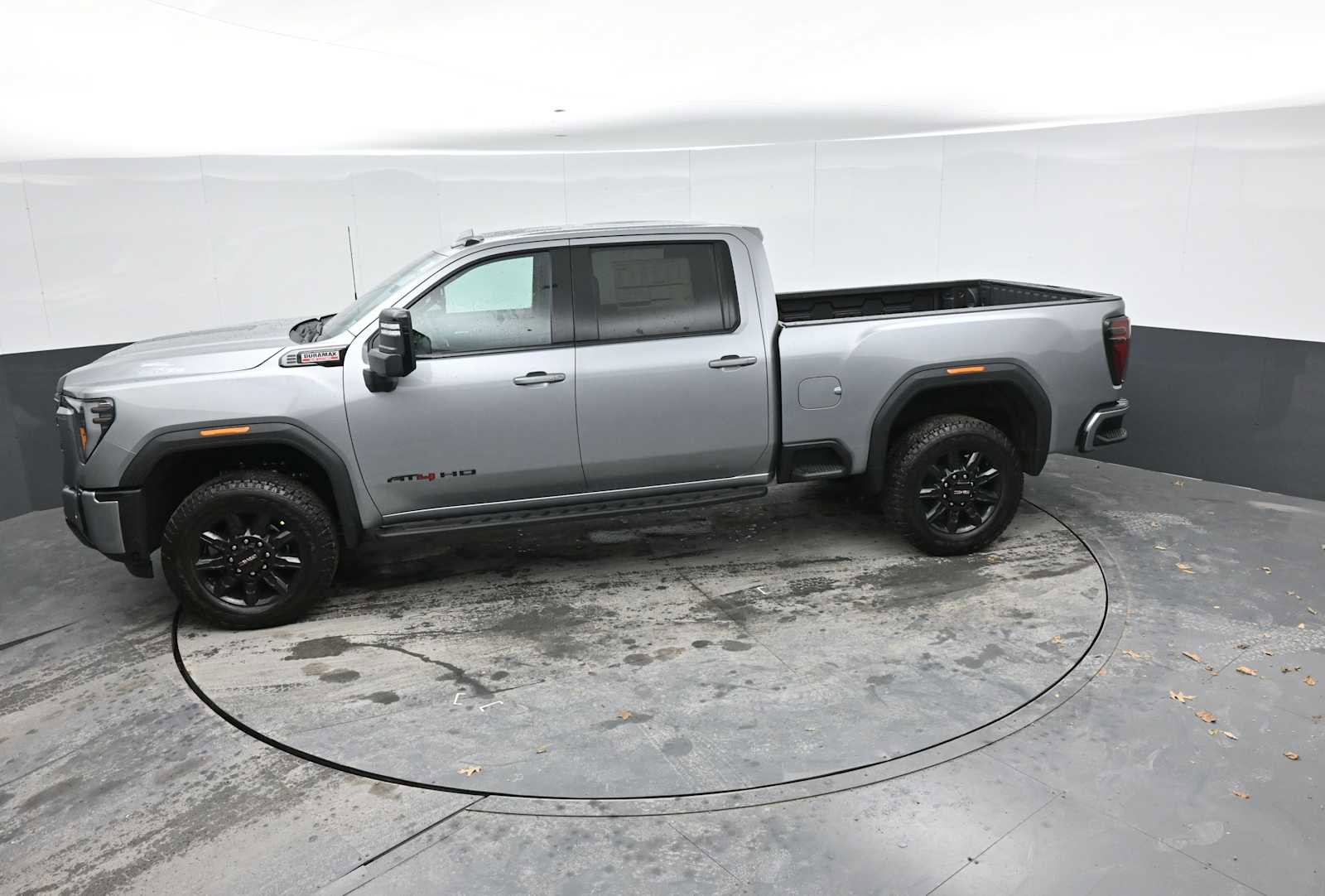 New 2026 GMC Sierra 2500 AT4 image 29