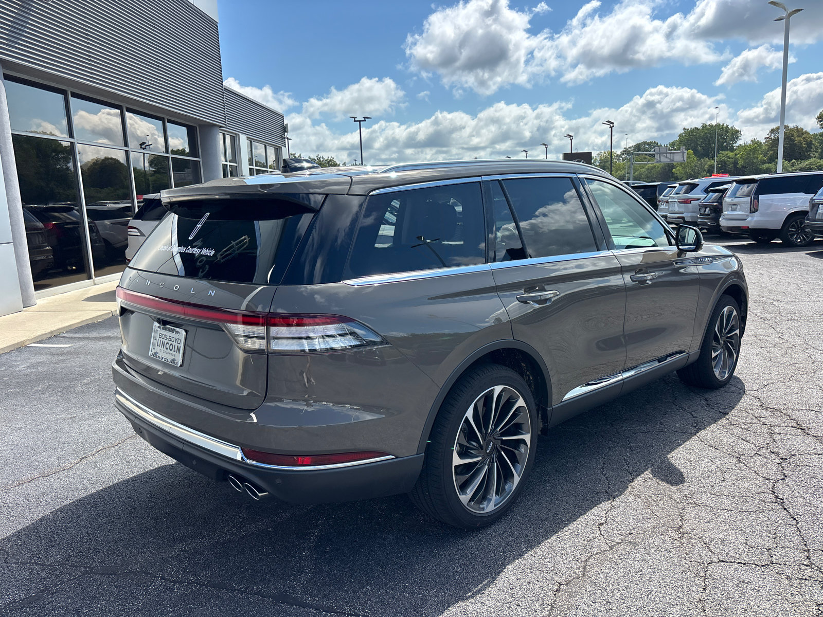 New 2026 Lincoln Aviator Reserve AWD/4WD image 7