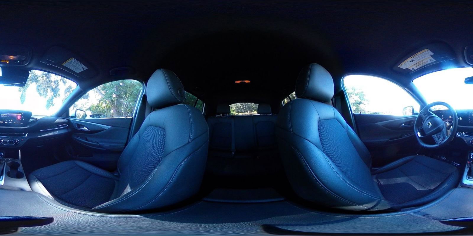 Used 2025 Buick Envista Preferred image 42