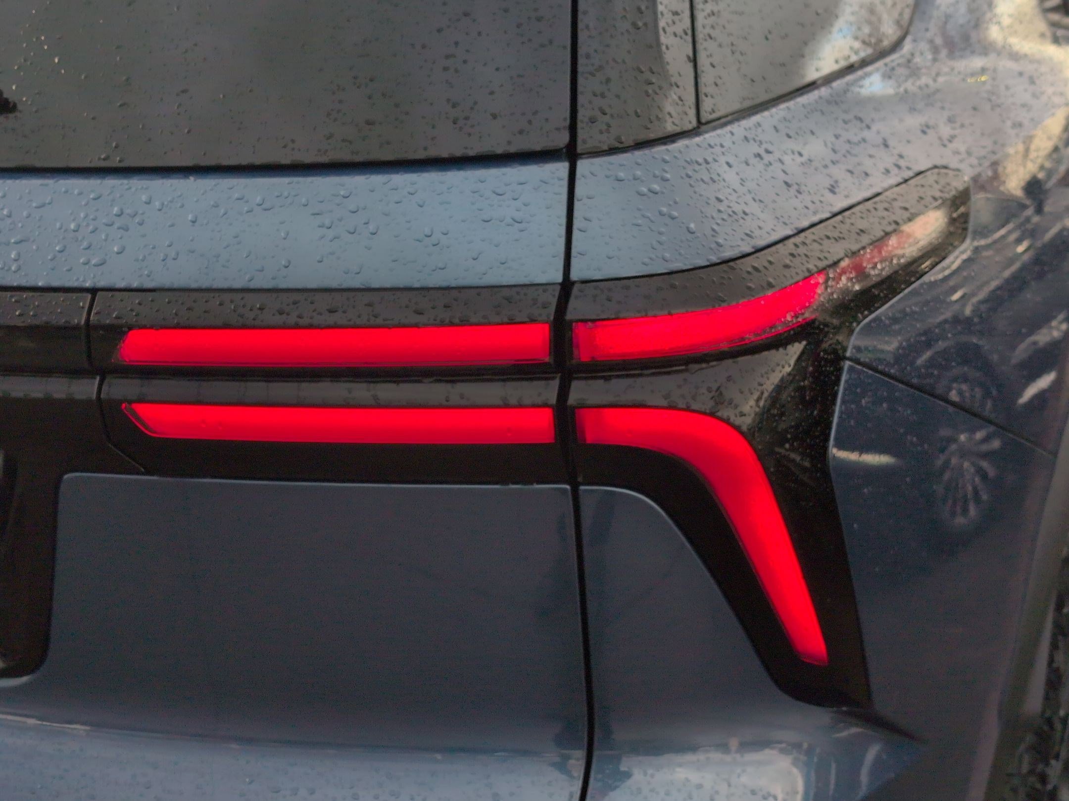 Certified 2025 Chevrolet Traverse Z71 w/ Driver Confidence Package image 12