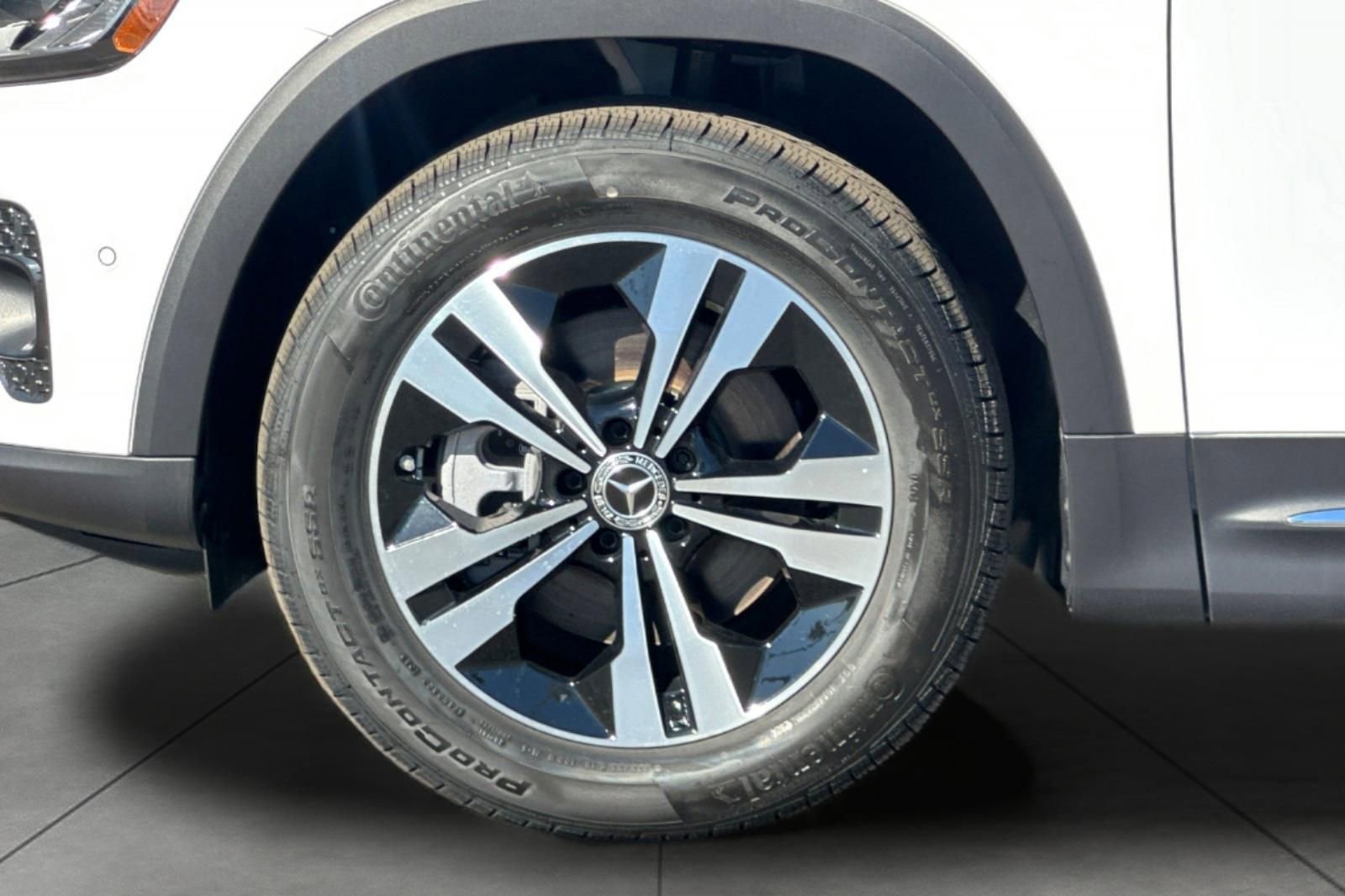 New 2025 Mercedes-Benz GLC 63 AMG S image 5