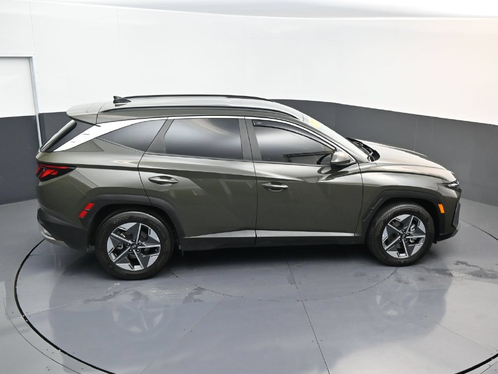 Used 2025 Hyundai Tucson SEL FWD image 15