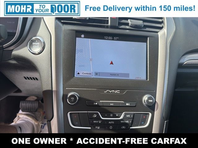 Used 2019 Ford Fusion SE image 20