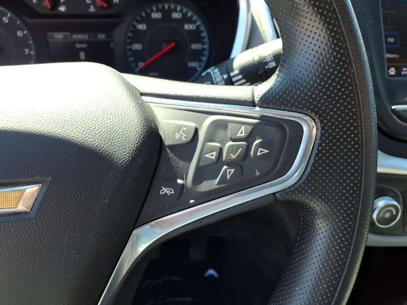 Used 2020 Chevrolet Equinox LS FWD image 9