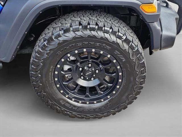 Used 2019 Jeep Wrangler Unlimited Sport S AWD/4WD image 9