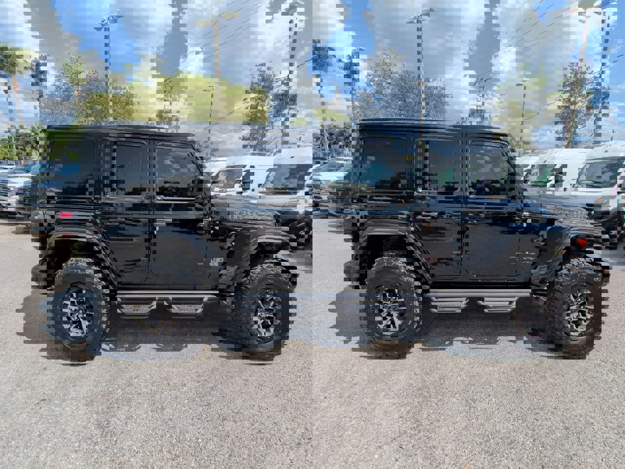 Used 2024 Jeep Wrangler Unlimited Rubicon 392 AWD/4WD image 4