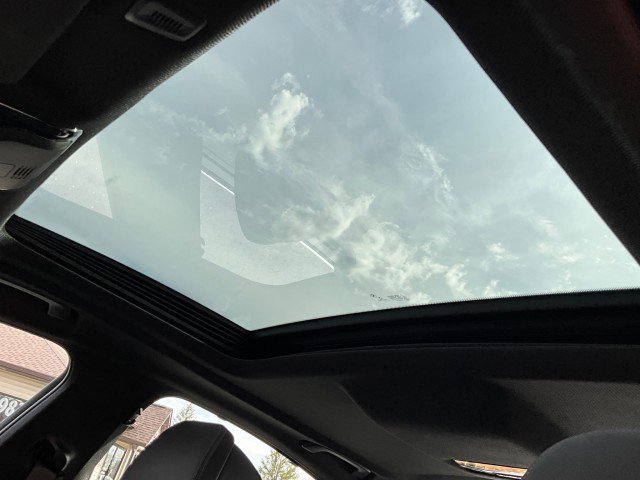 Used 2017 BMW 540i xDrive image 23