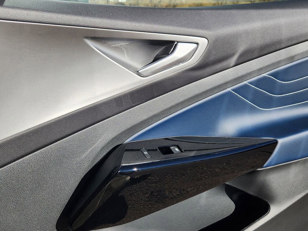 New 2026 Volkswagen ID.4 Pro S image 22