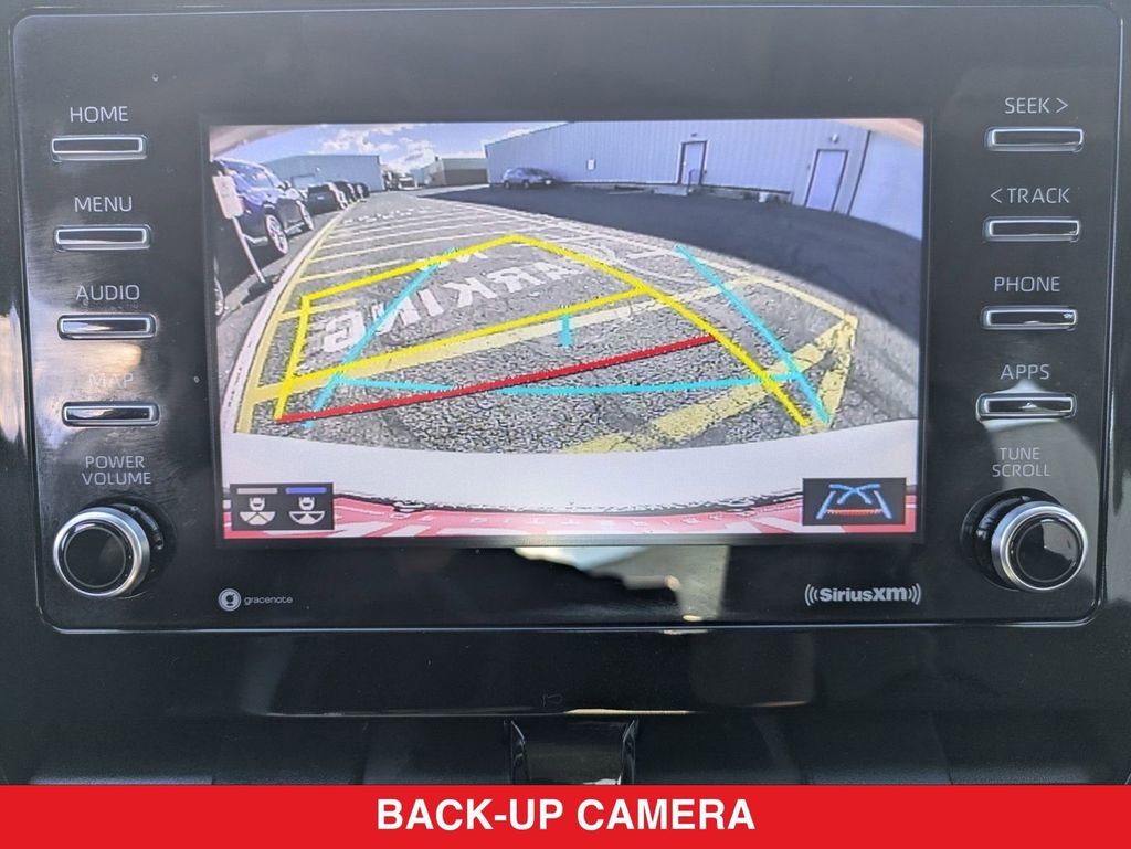 Used 2022 Toyota Camry SE image 26