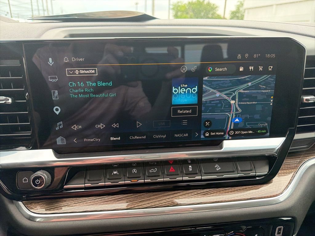 Used 2025 Chevrolet Silverado 1500 LT Trail Boss w/ Convenience Package II AWD/4WD image 25