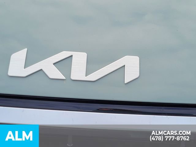 Used 2025 Kia K4 EX image 16