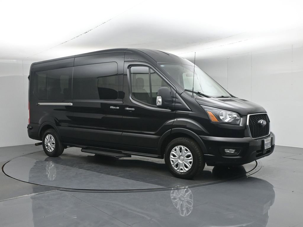 Used 2024 Ford Transit 350 XLT image 25
