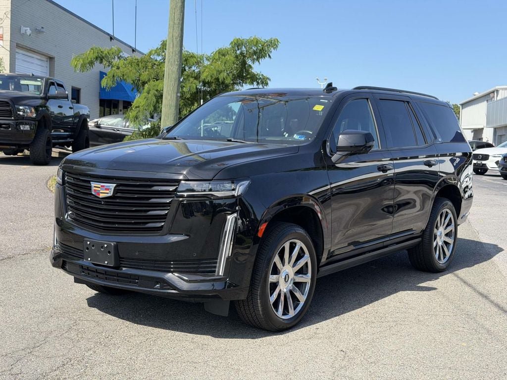 Used 2022 Cadillac Escalade Premium Luxury Platinum w/ Heavy-Duty Trailer Package AWD/4WD image 23