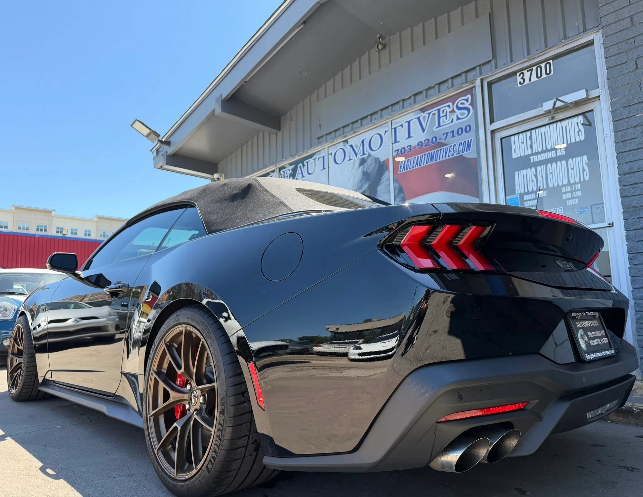 Used 2024 Ford Mustang GT Premium w/ GT Performance Package RWD image 5