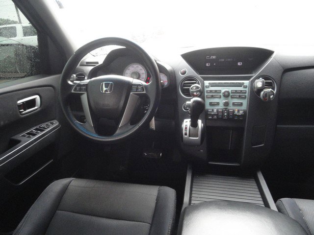 Used 2011 Honda Pilot EX image 13
