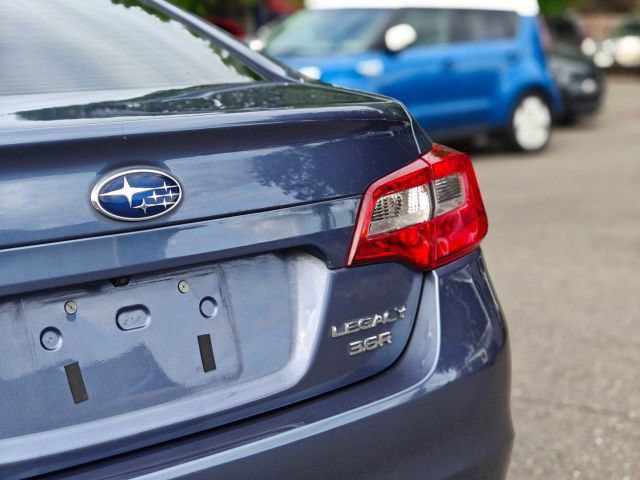 Used 2016 Subaru Legacy 3.6R Limited AWD/4WD image 9