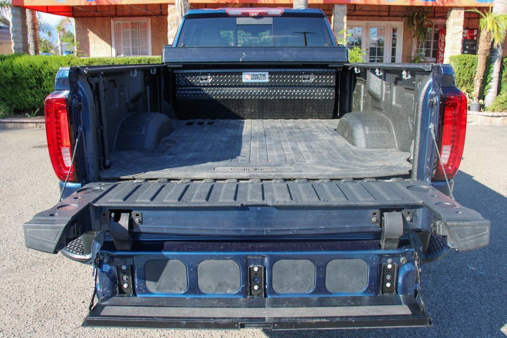 Used 2020 GMC Sierra 3500 Denali w/ Denali Ultimate Package image 9