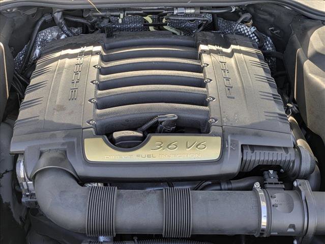Used 2016 Porsche Cayenne image 27