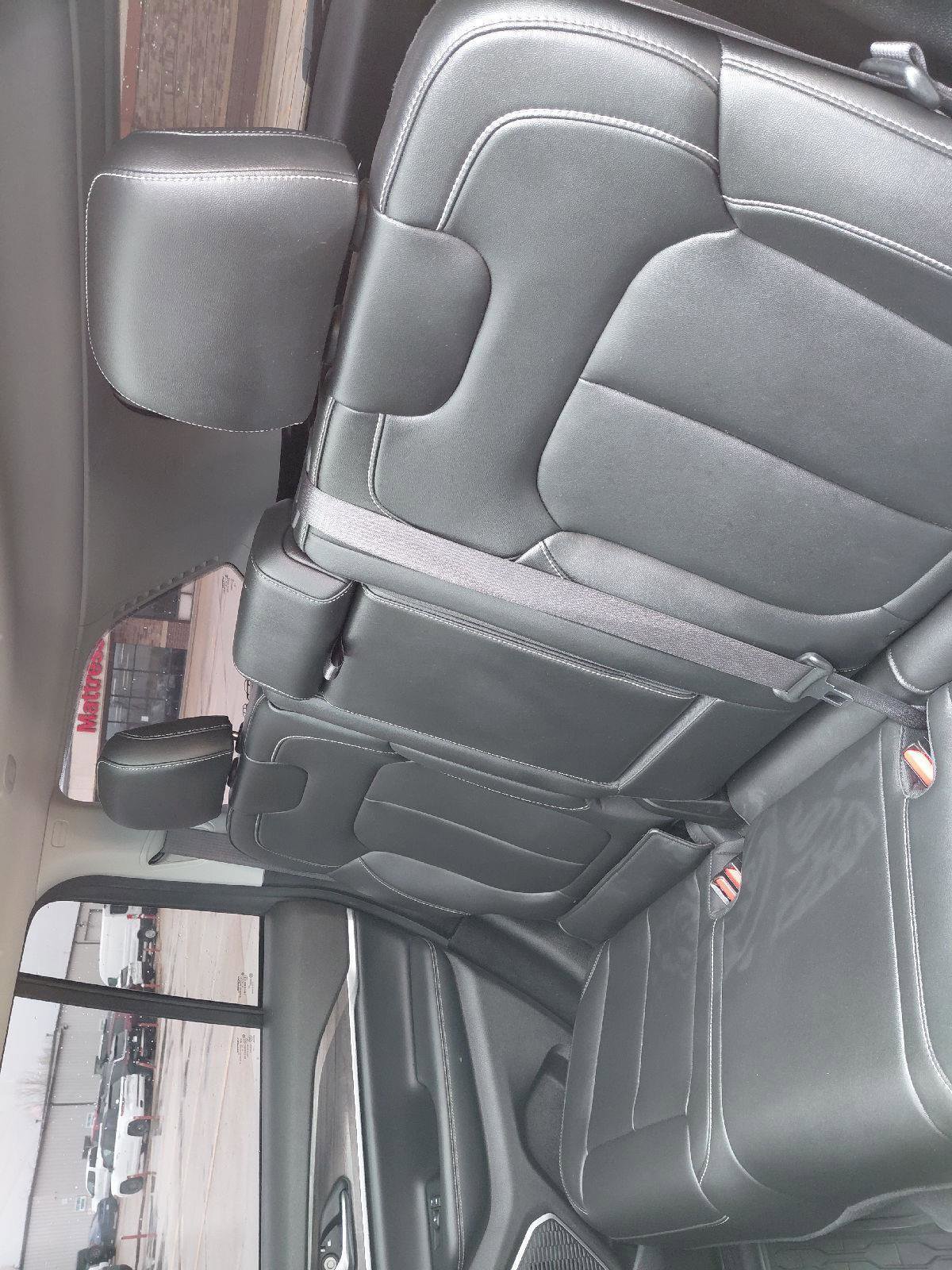 Used 2023 Jeep Grand Cherokee 4WD 4xe image 40