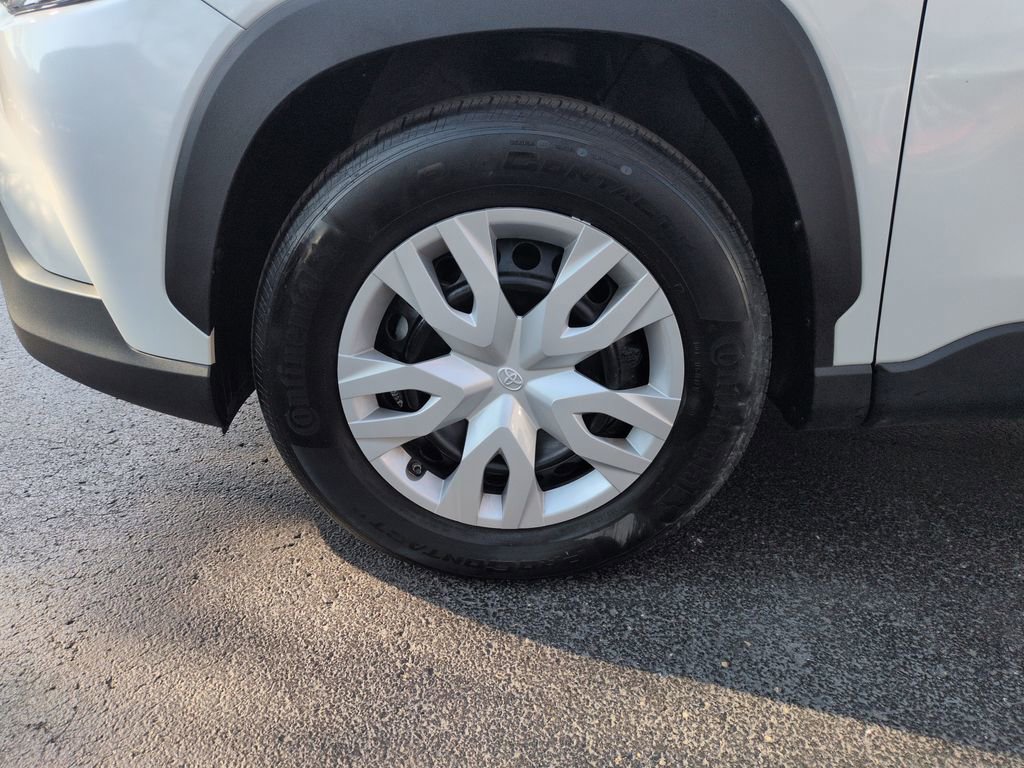 Certified 2023 Toyota Corolla Cross L AWD/4WD image 27