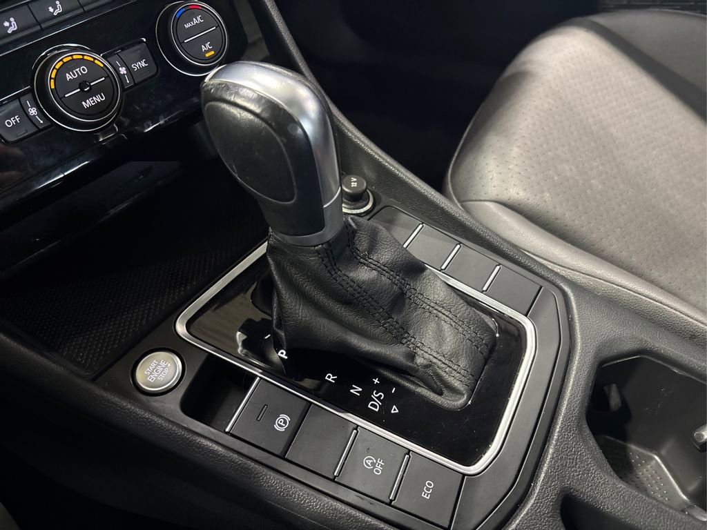 Used 2019 Volkswagen Jetta SE w/ Cold Weather Package image 30