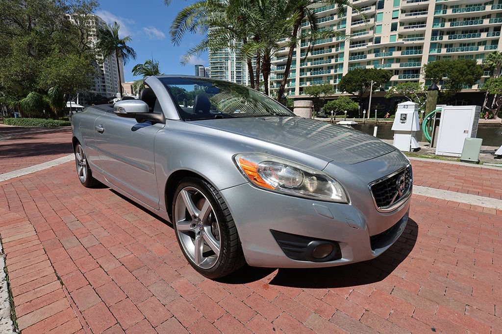 Used 2012 Volvo C70 T5 w/ Dynamic Trim Pkg image 26
