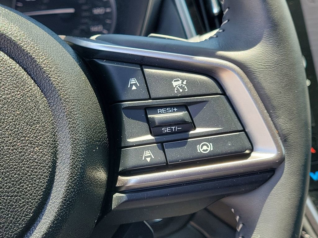 Certified 2025 Subaru Outback Touring w/ Popular Package #2 AWD/4WD image 30