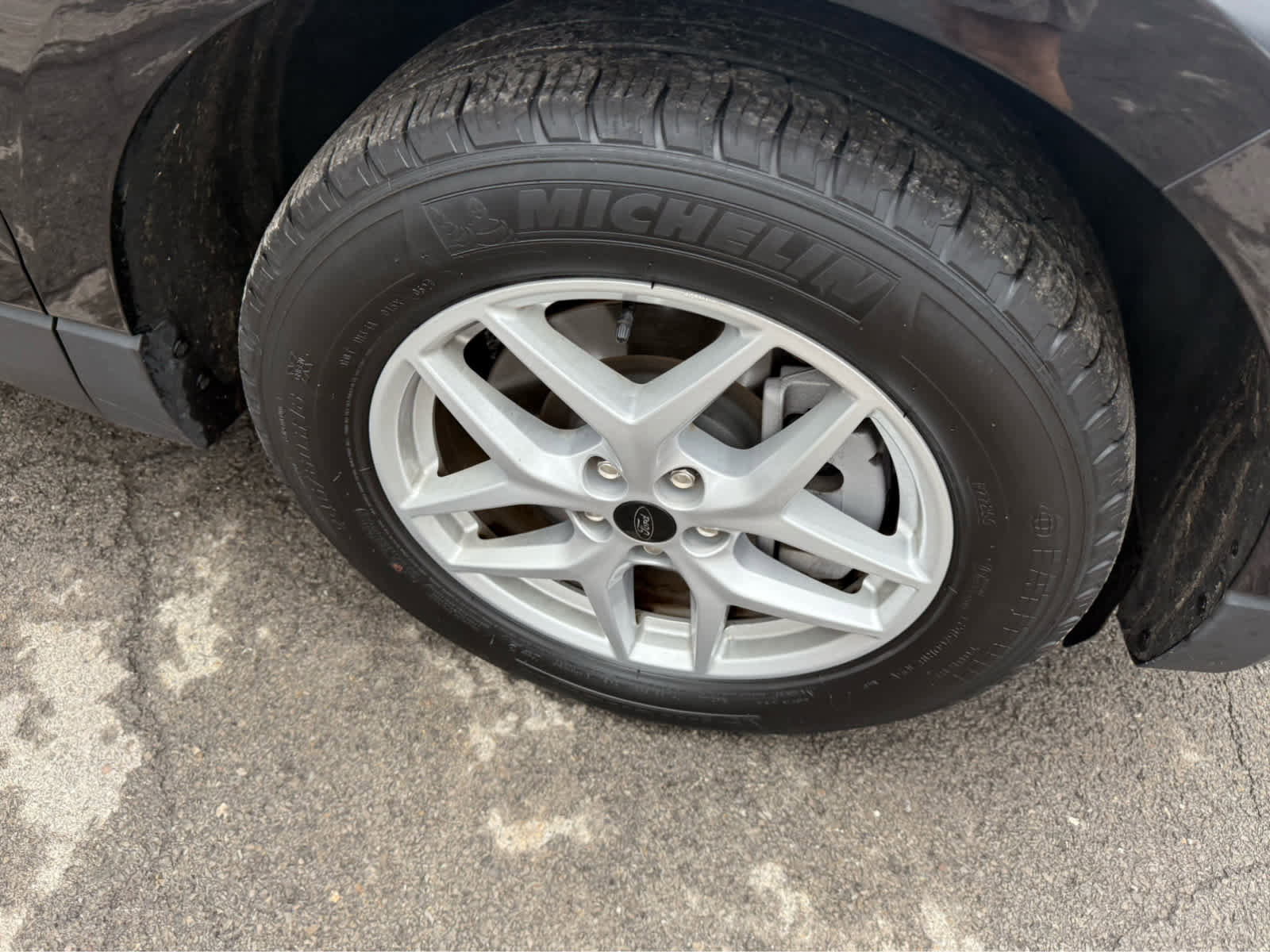 Used 2024 Ford Edge SEL image 4