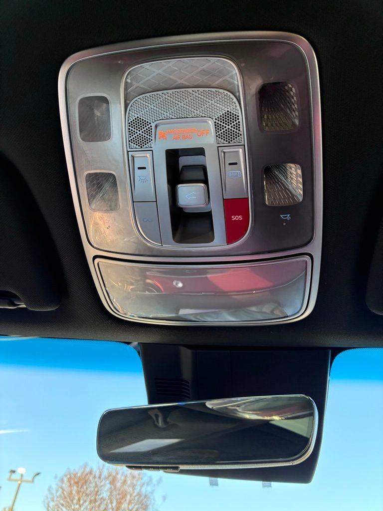 Used 2025 Genesis GV70 3.5T Sport image 41