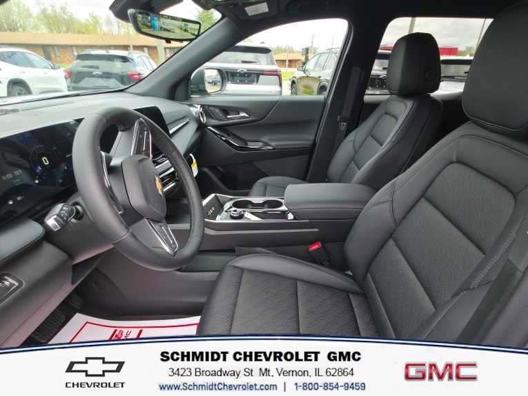 New 2026 Chevrolet Equinox LT image 13