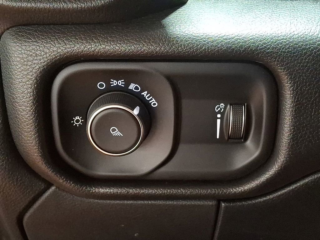 Used 2022 RAM 2500 Tradesman image 19