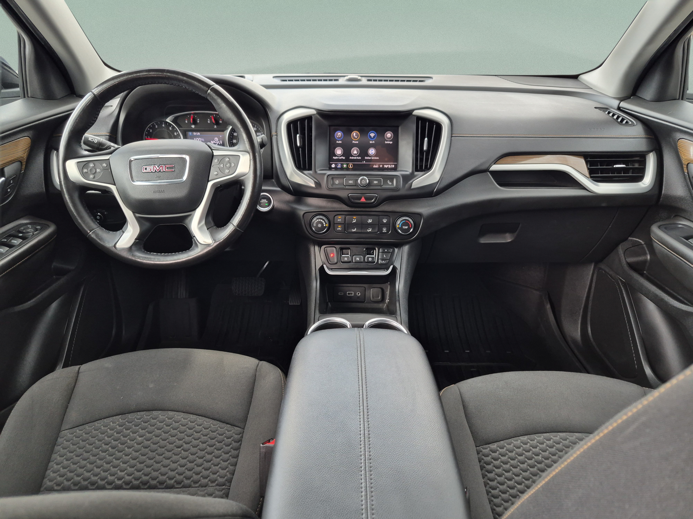 Used 2020 GMC Terrain SLE w/ Elevation Edition AWD/4WD image 23