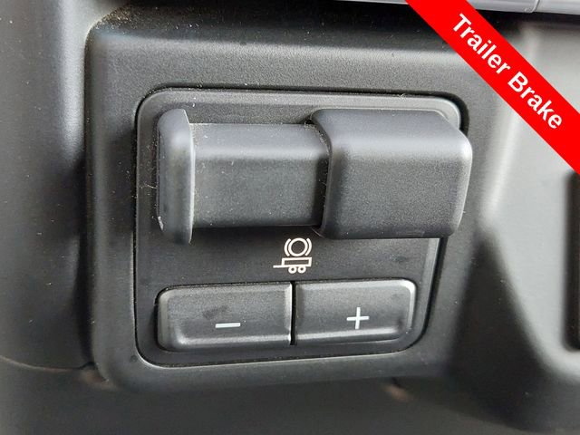 Used 2022 Chevrolet Silverado 2500 Custom w/ Custom Convenience Package AWD/4WD image 14