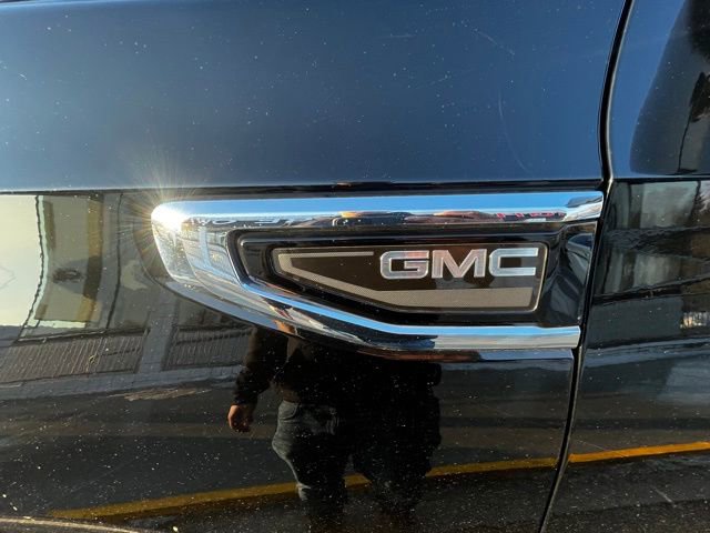 Used 2022 GMC Yukon SLE w/ Gmc Pro Safety Plus Package image 11