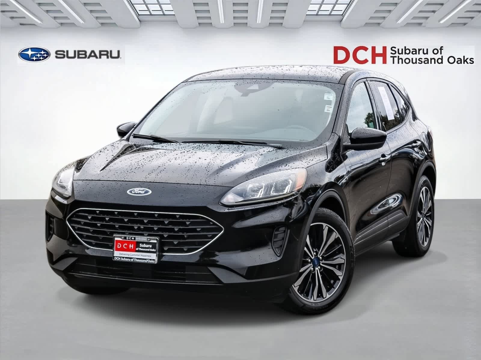 Used 2022 Ford Escape SE w/ SE Sport Appearance Package image 1