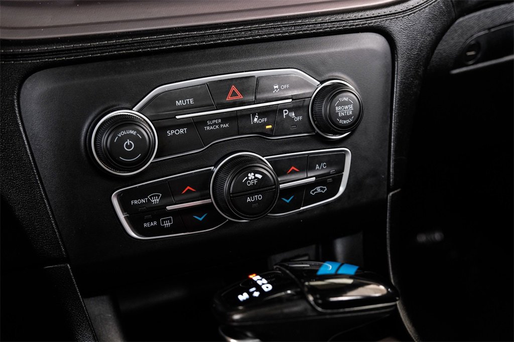 Used 2023 Dodge Charger R/T w/ Plus Group image 23