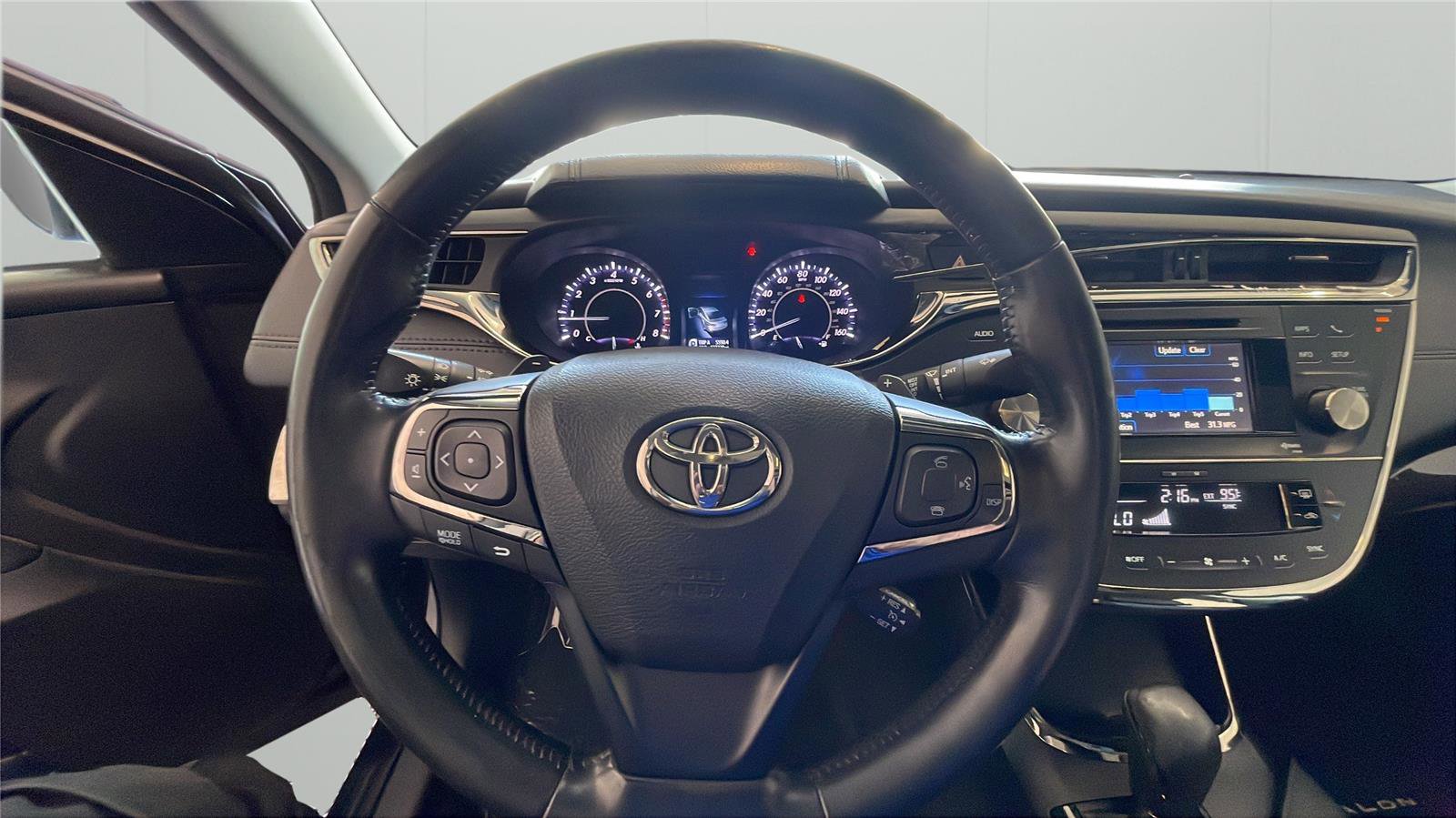 Used 2013 Toyota Avalon XLE Touring FWD image 18