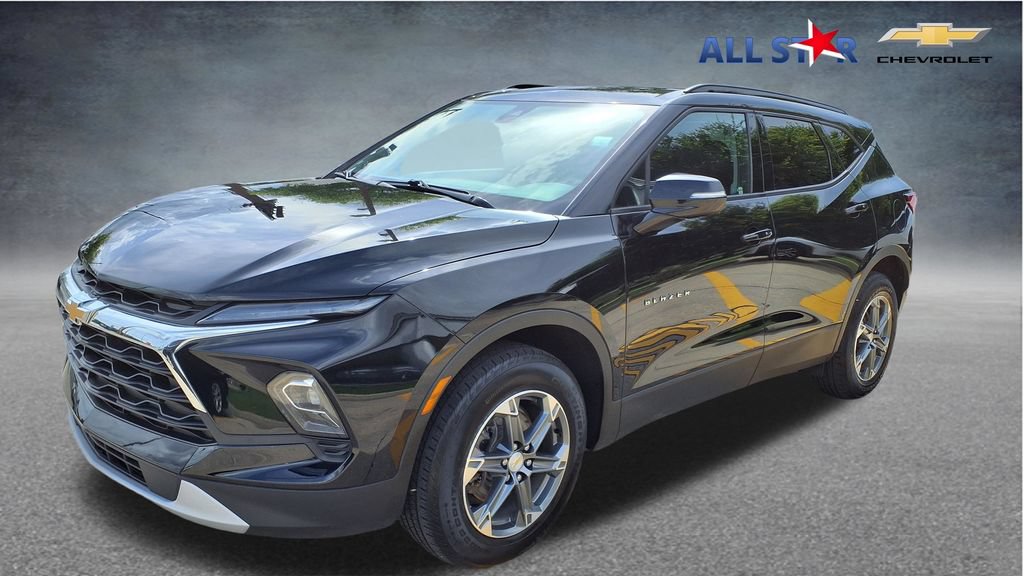 Used 2024 Chevrolet Blazer LT w/ LPO, Floor Liner Package FWD image 1