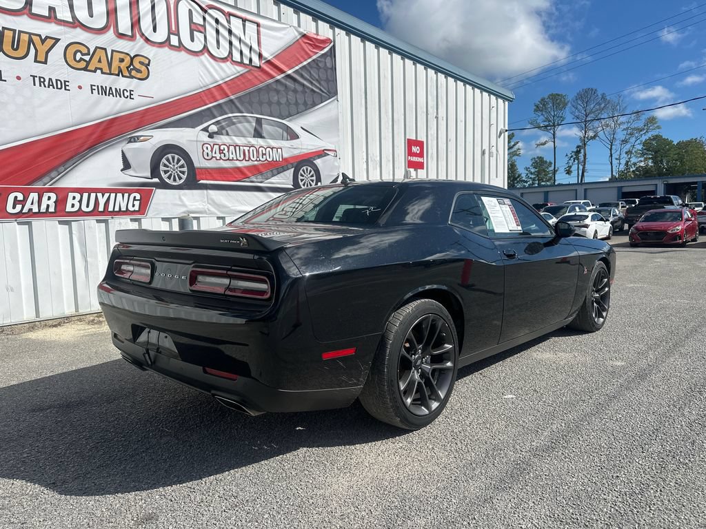 Used 2022 Dodge Challenger R/T Scat Pack RWD image 8
