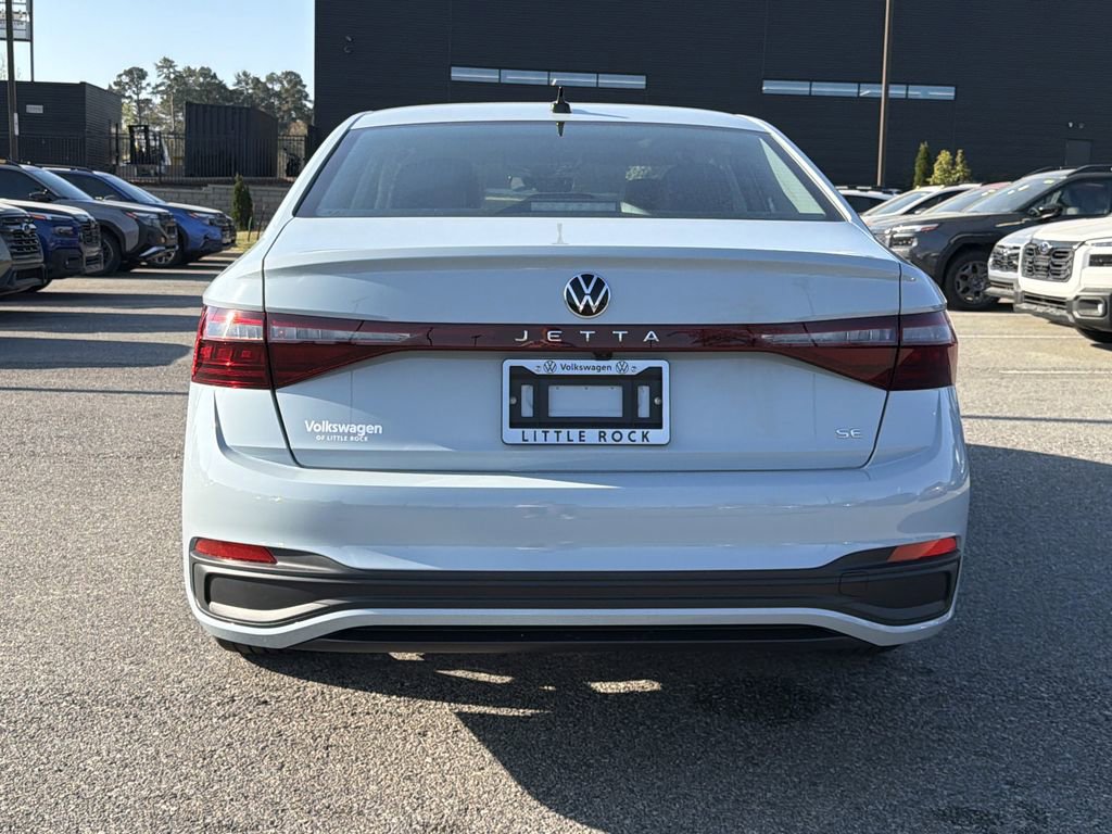 New 2026 Volkswagen Jetta SE FWD image 4