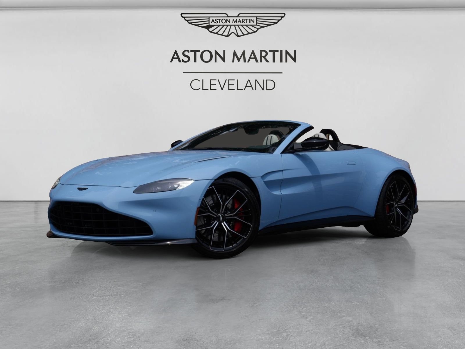 Used 2023 Aston Martin V8 Vantage Roadster RWD image 43