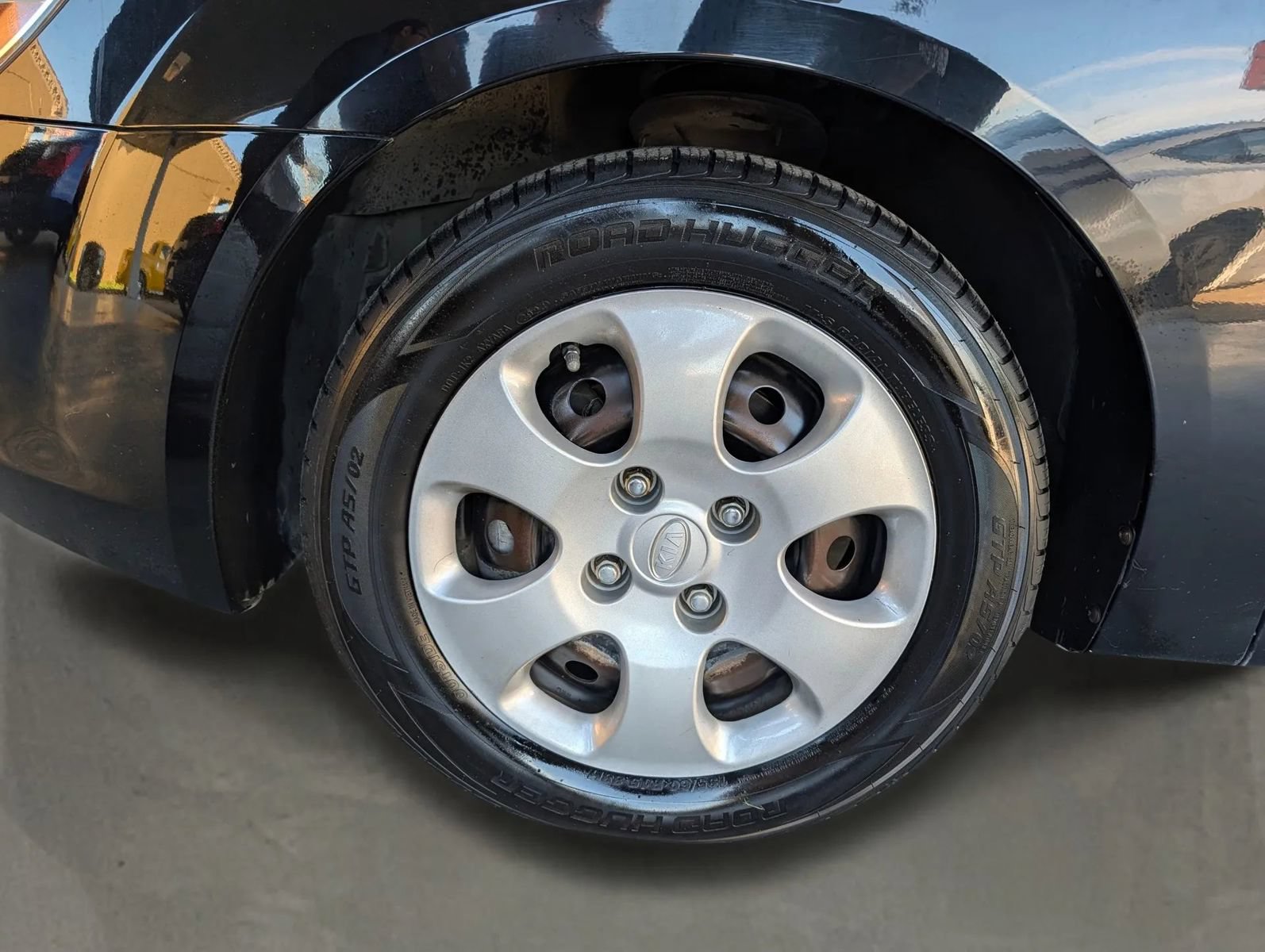 Used 2007 Kia Spectra EX FWD image 9