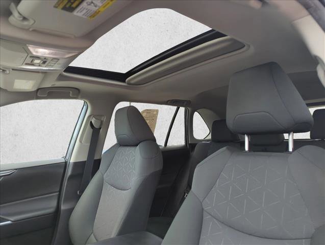 Used 2023 Toyota RAV4 XLE w/ Convenience Package image 16