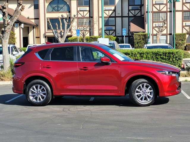 Used 2025 MAZDA CX-5 AWD 2.5 S w/ Preferred Package image 4