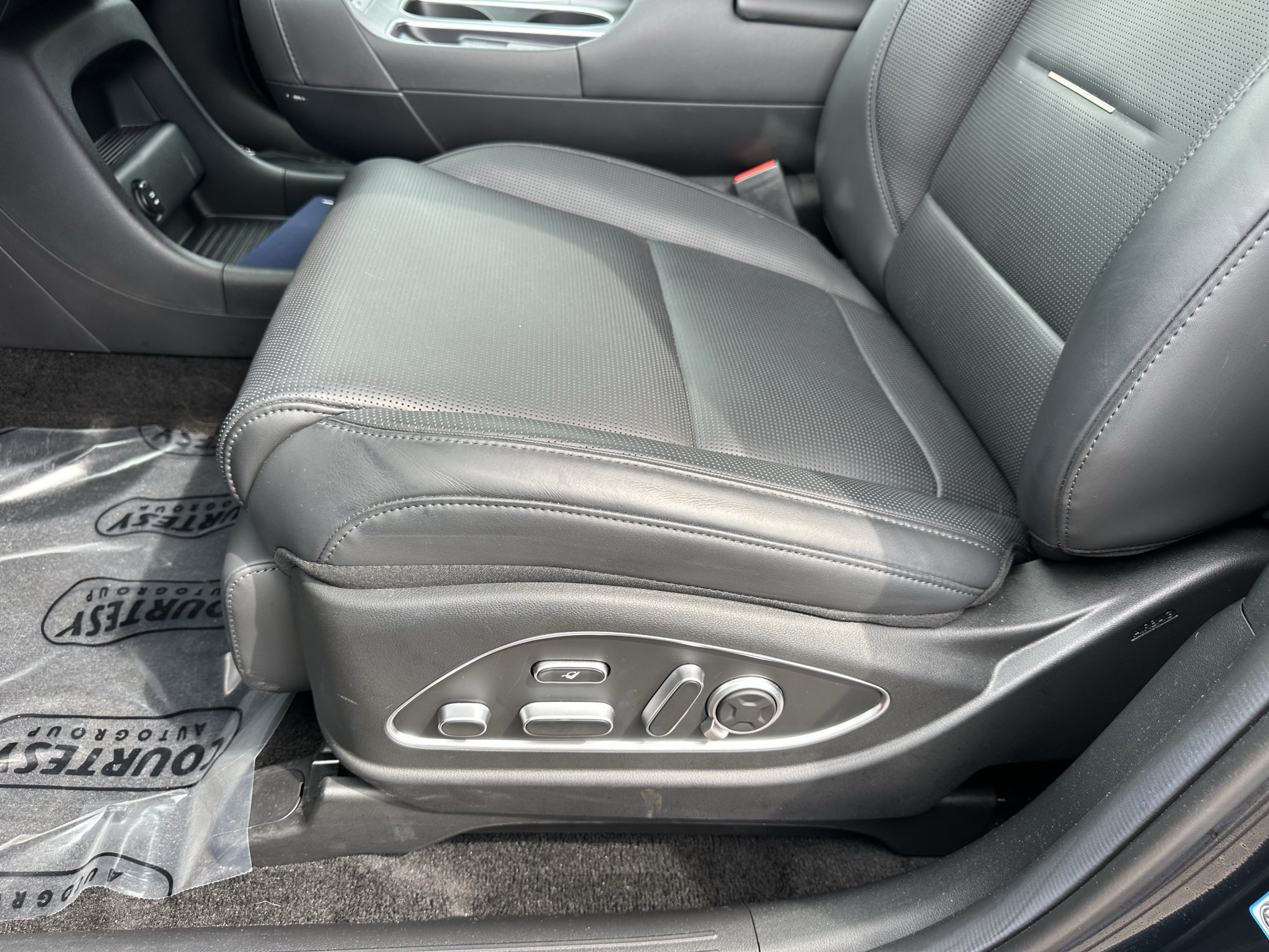 Certified 2026 Hyundai Palisade Calligraphy FWD image 20