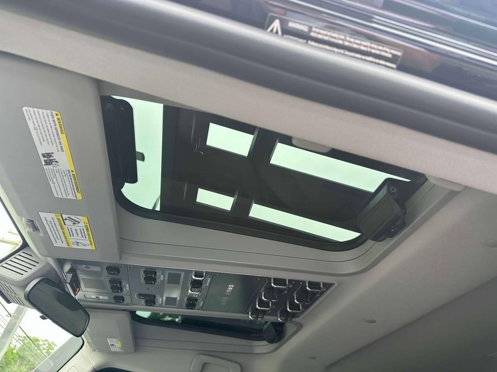 New 2025 INEOS Grenadier Trailmaster Edition AWD/4WD image 18