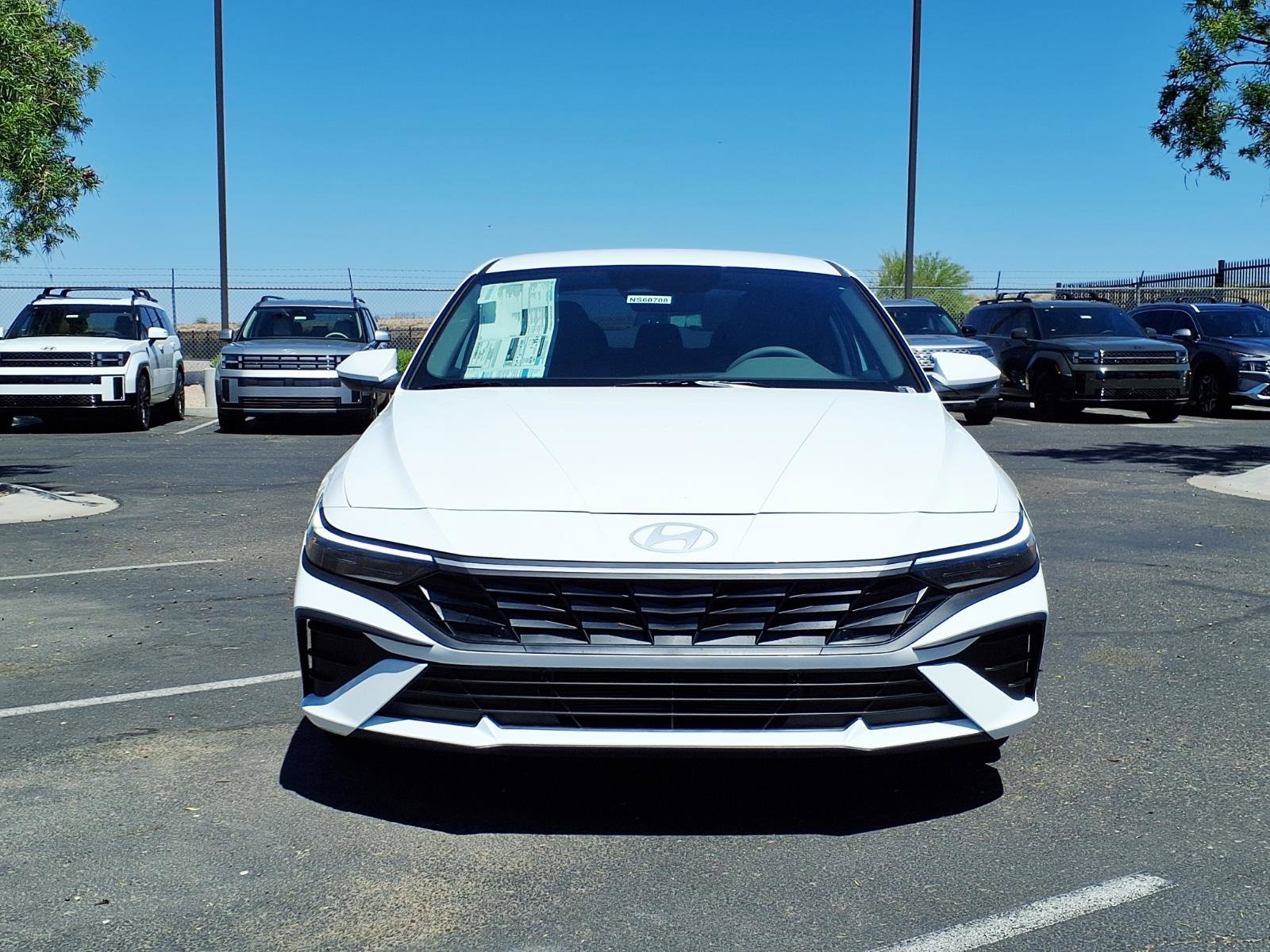 New 2026 Hyundai Elantra Hybrid FWD image 2