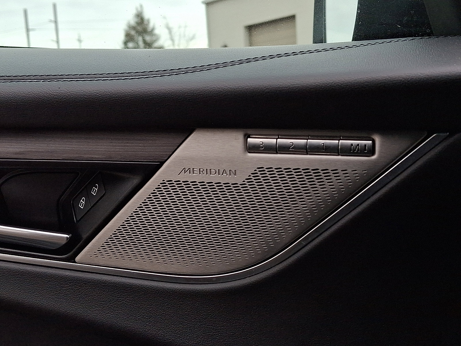 Used 2023 Jaguar F-PACE S image 24