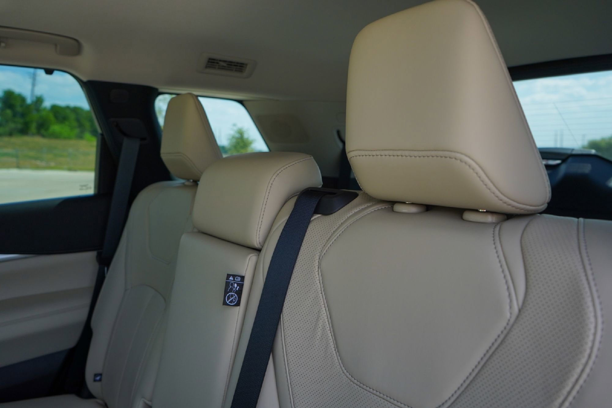 Certified 2025 INFINITI QX60 Sensory w/ Lighting Package (N94) image 25