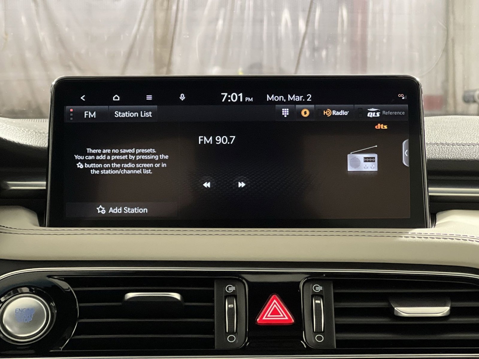 Used 2023 Genesis G70 2.0T w/ Sport Prestige Package image 15